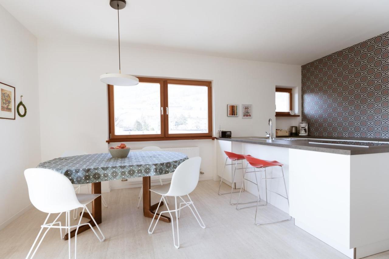 Schoene Wohnung Am Stadtrand Von Meran Valentinhof Kültér fotó