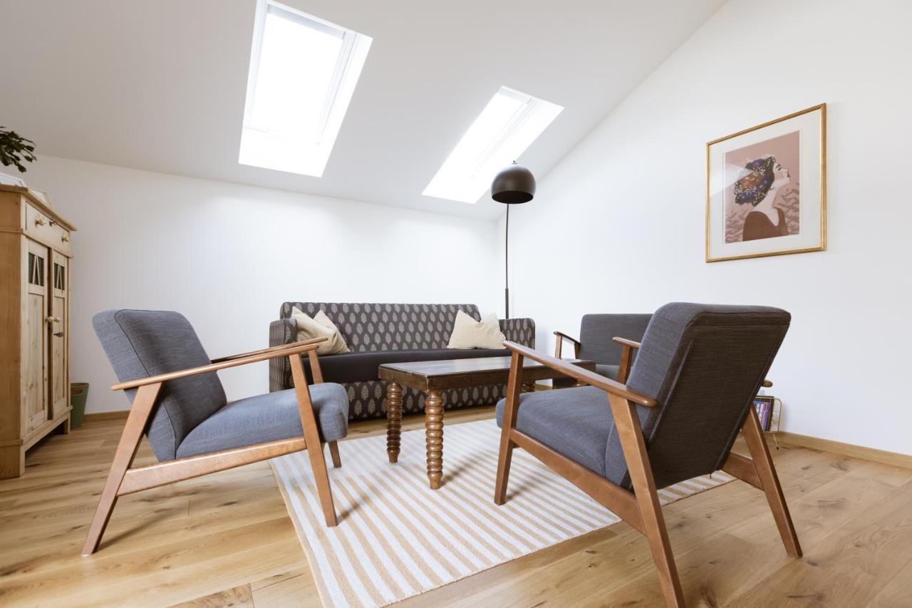 Schoene Wohnung Am Stadtrand Von Meran Valentinhof Kültér fotó